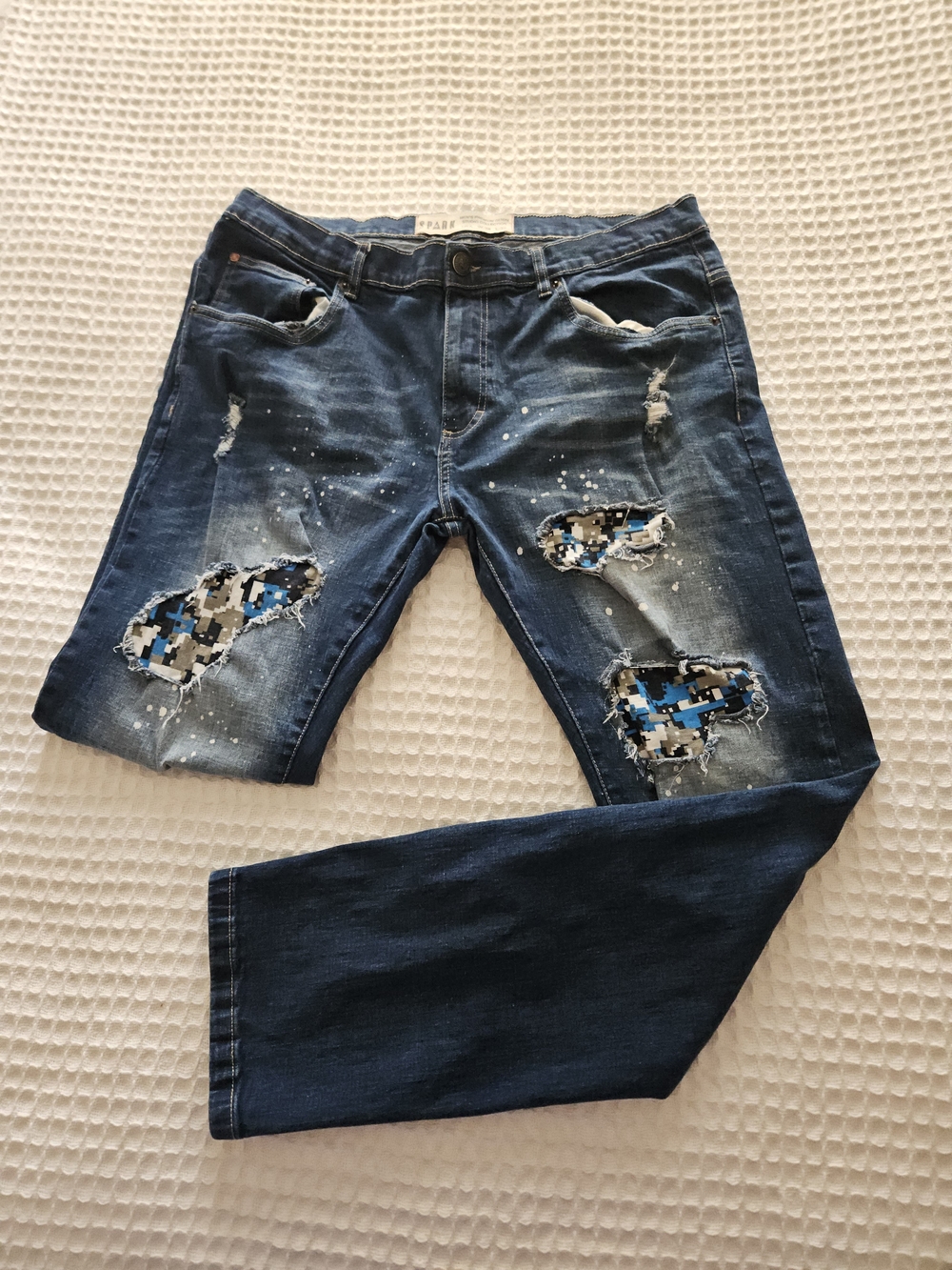 Spark Studio Collection Men's Slim StraightMedium Wash Distressed Jeans 38x32.